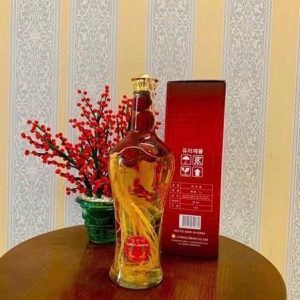 Bình 𐍂ươu Sâm Hàn Quốc Táo Đỏ ( 1 Củ ) x ( 1 Lít )